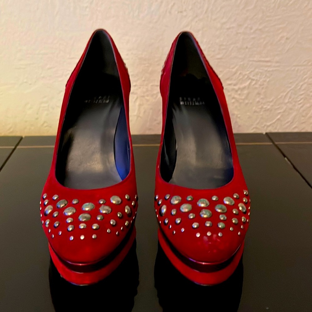 Stuart Weitzman suede heels sz 7
